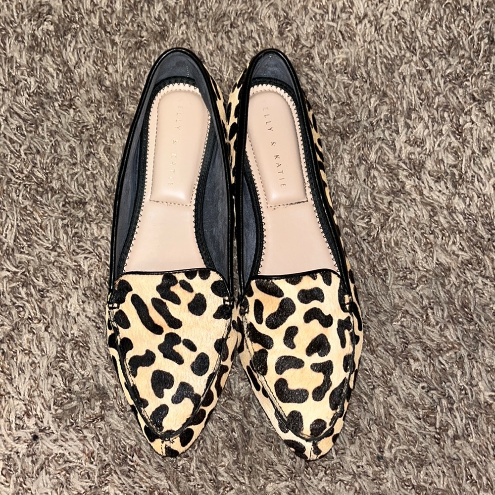 Kelly & Katie Jordi Leopard Print Loafers
